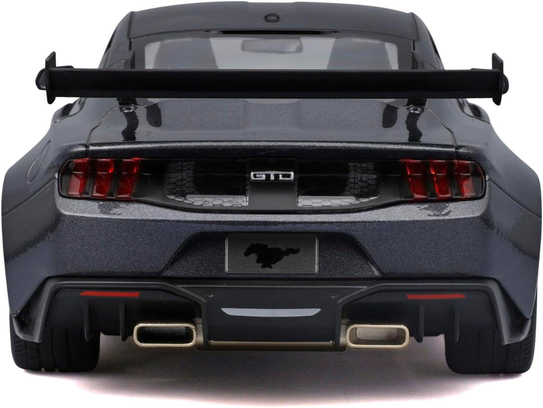MAISTO Ford Mustang GTD, Special Edition 2025, Metallic Grau - Modellauto 1:18 Originalgetreues Samm