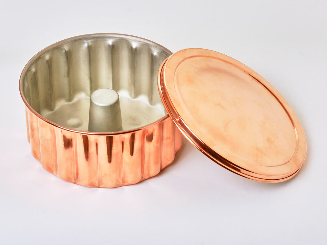 Ardosia Kupfer Flan-Form mit Deckel – Handgefertigt – Ø18 cm – Innen verzinnt – Dichtschliessender D