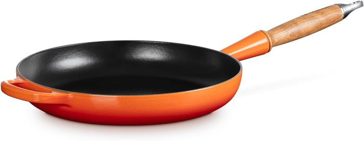 Le Creuset Signature gusseiserne Bratpfanne mit Holzgriff 24 cm Ofenrot, 20258240900422 Ofenrot 24 c