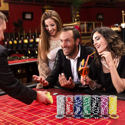 RELAX4LIFE Pokerset Pokerkoffer mit 300 Poker Chips, 2 Kartendecks, Händler & 5 Würfel, Kartenspiel