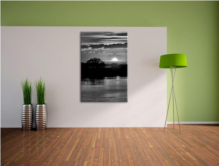 Pixxprint Monocrome, romantischer Sonnenuntergang über Fluss, Format: 100x70 auf Leinwand, 100x70