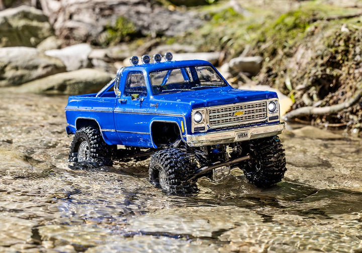 TRAXXAS TRX-4M 1/18 Chevrole K-10 4x4 Blau High Trail Crawler inkl. Akku/Lader 4WD RTR
