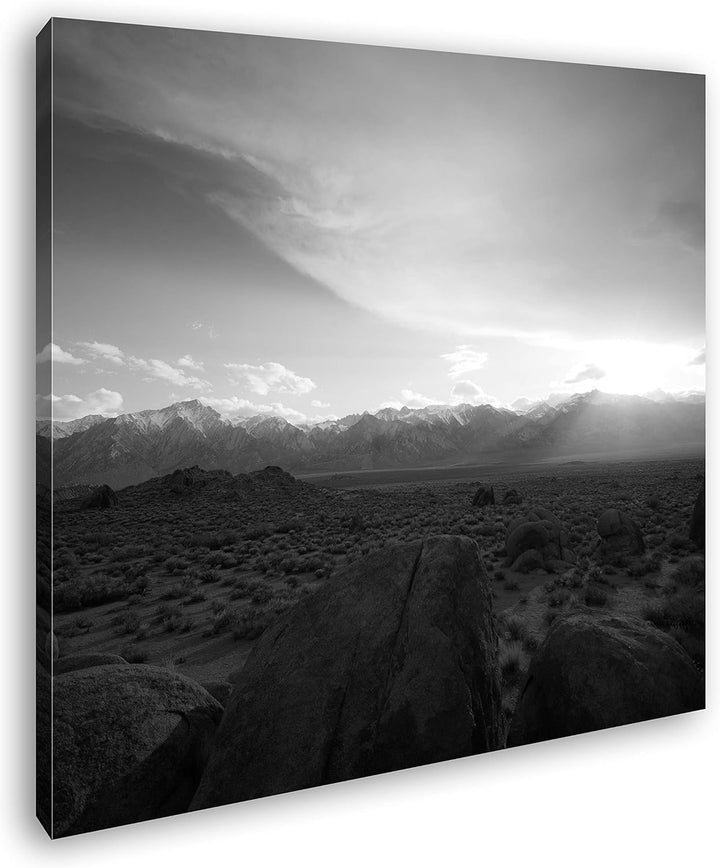 atemberaubender Sonnenaufgang in der Steppe Format: 60x60 Effekt: Schwarz&Weiss als Leinwandbild, Mo
