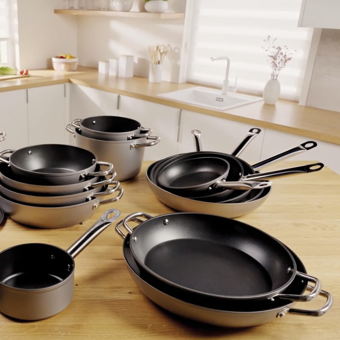 Tescoma Bratpfanne mit langem Griff GrandCHEF+, Durchmesser 36 cm, mit hochwertiger Antihaftbeschich