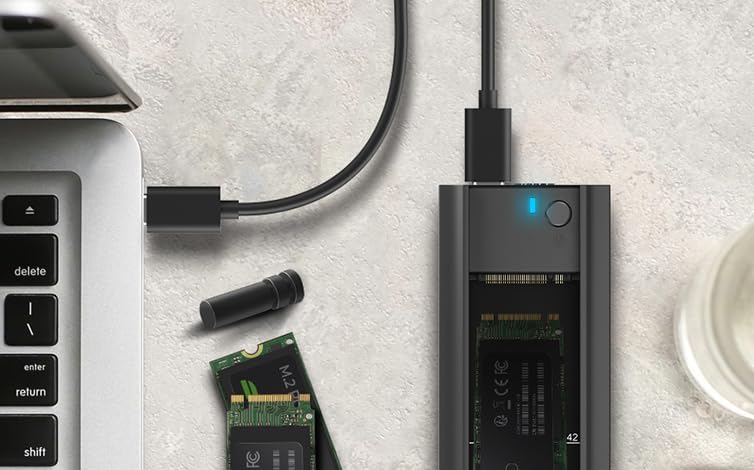 ICY BOX DockingStation für M.2 NVMe & SATA SSD, M.2 USB Adapter, USB 3.2 (Gen2, 10 Gbit/s), Kühlsyst