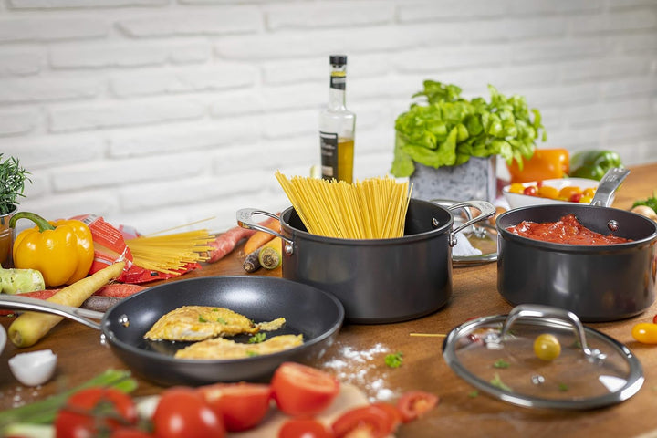 KUHN RIKON Easy Pro Kochtopf beschichtet mit Glasdeckel, Aluminium, Induktion, 5,1 Liter/24 cm, Schw