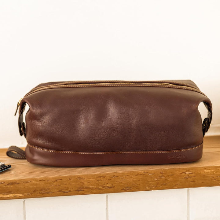 Gusti Waschtasche Leder - Anika Kulturtasche Kulturbeutel Kosmetiktasche Ledertasche gross für Damen