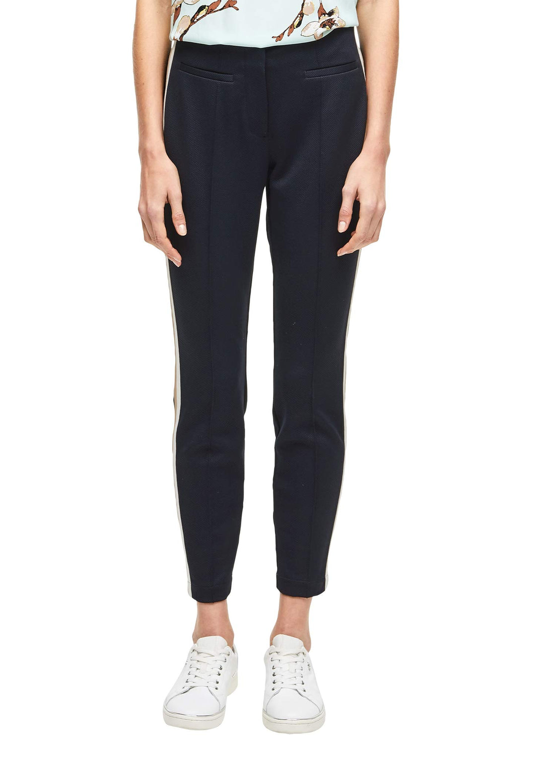 s.Oliver BLACK LABEL Damen 150.10.002.18.180.2039576 Hose 38 Dark Navy, 38 Dark Navy