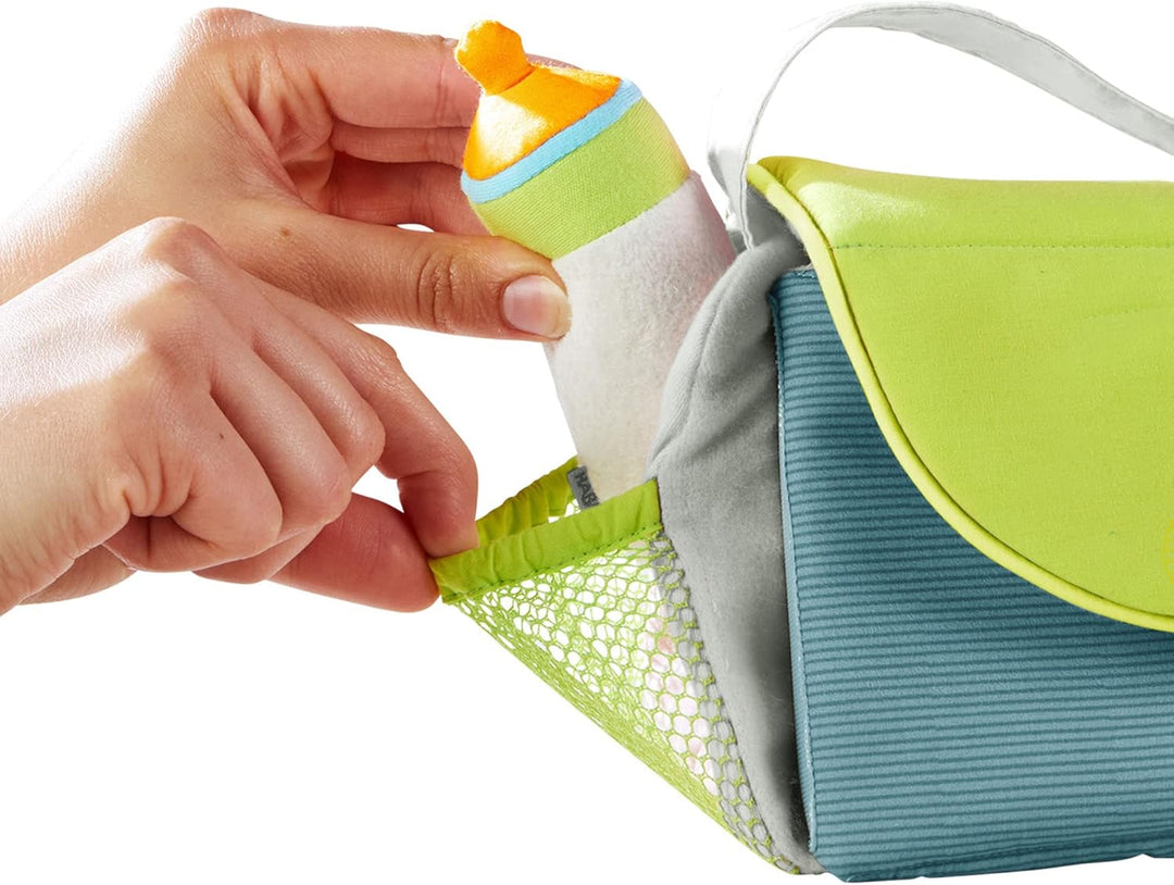 HABA 306516 - Wickeltasche Sommerwiese, Zubehör für Puppen ab 1,5 Jahren