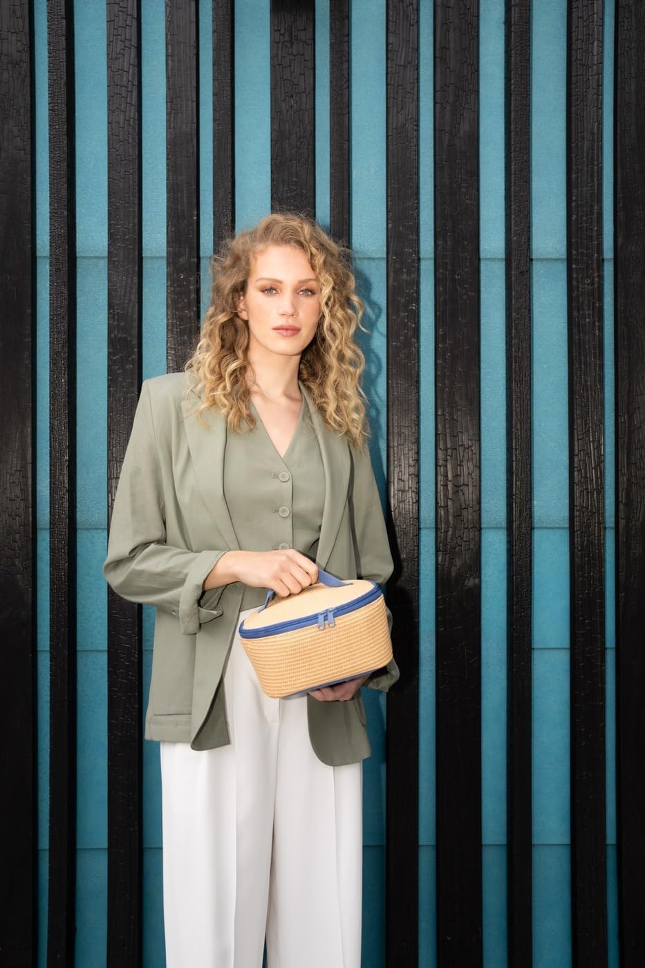 reisenthel coolerbag S Pocket Raffia Blue – Kühltasche mit Obermaterial aus recycelten PET-Flaschen