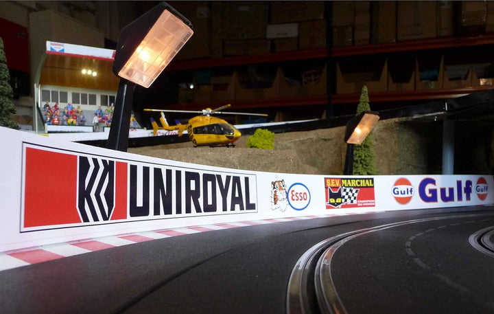 Generisch Slotcar LEITPLANKEN Bande 200cm Länge x 6cm Höhe für Carrera DIGITAL