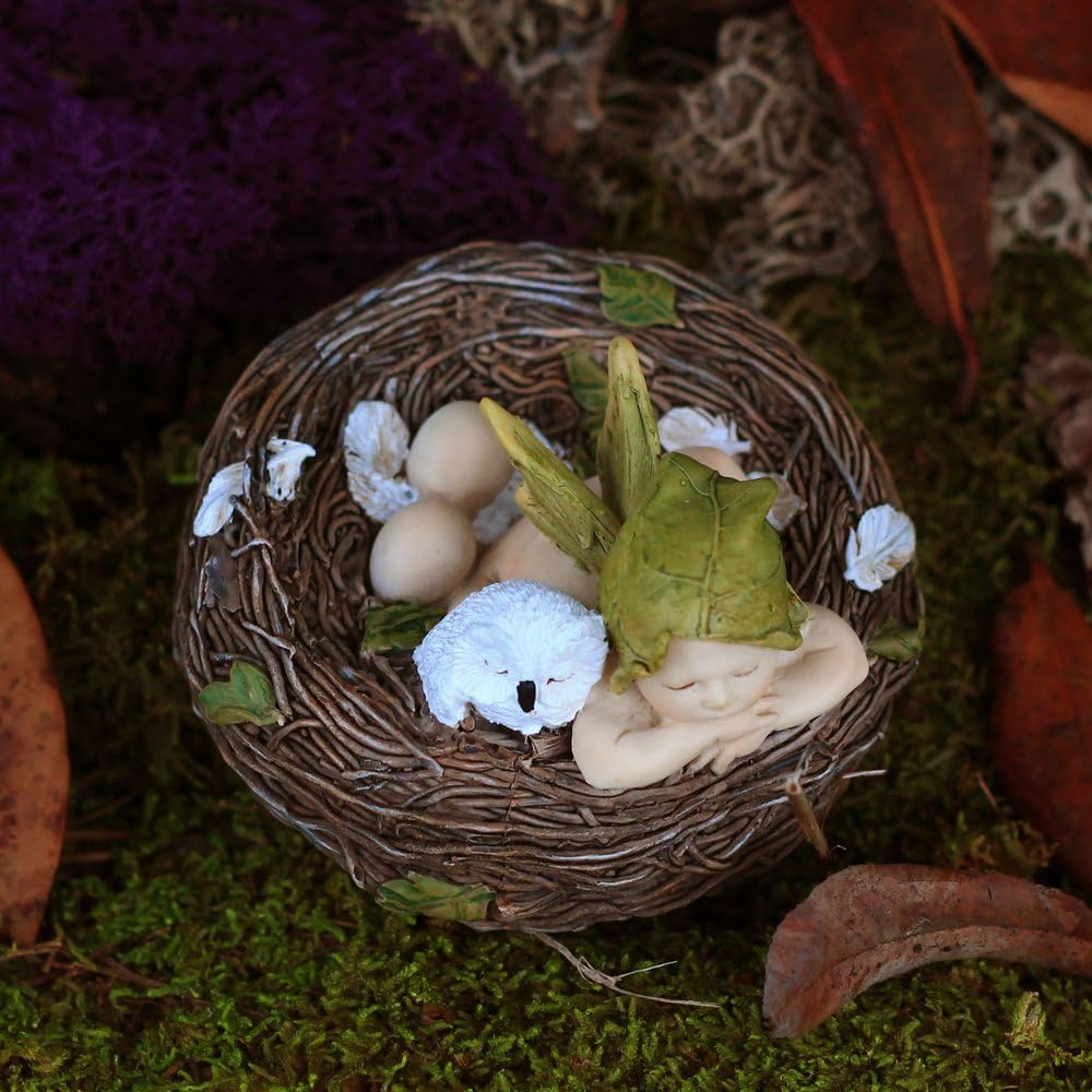Top Collection 4202 Schlafende Fee Baby mit Eule im Nest Figuren, weiss, braun, Creme, grün