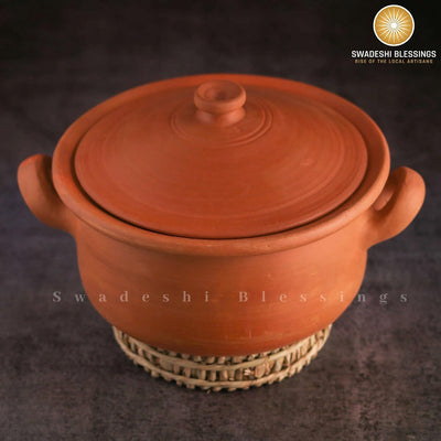 Swadeshi Blessings Exklusive Reihe unglasierter Tontopf zum Kochen und Servieren mit Deckel/Erdkadai