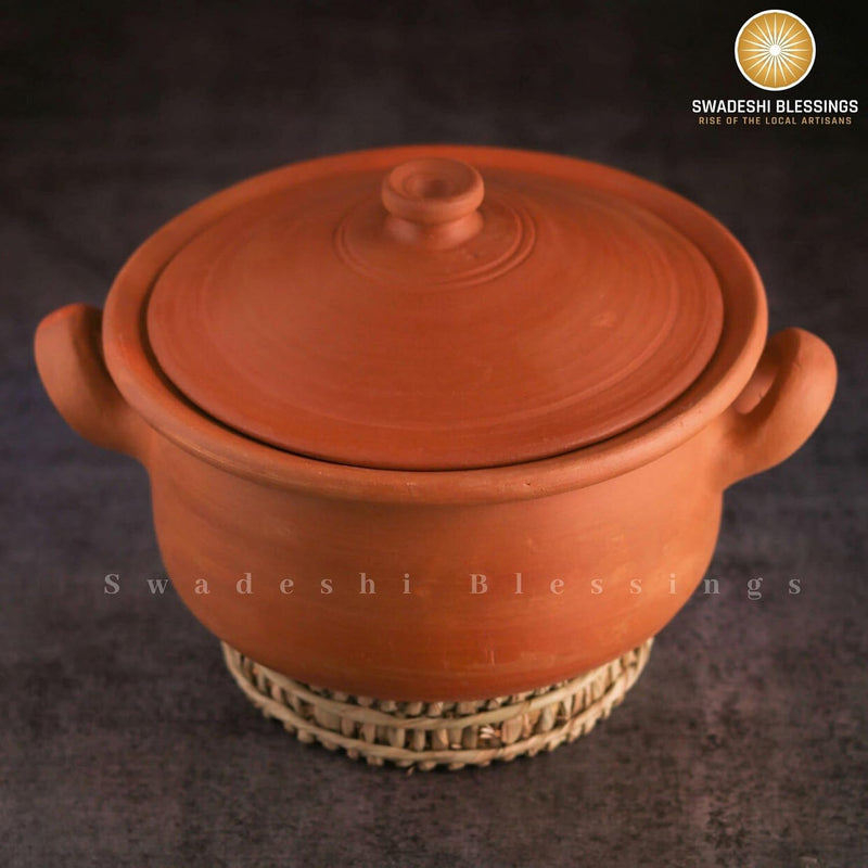 Swadeshi Blessings Exklusive Reihe unglasierter Tontopf zum Kochen und Servieren mit Deckel/Erdkadai