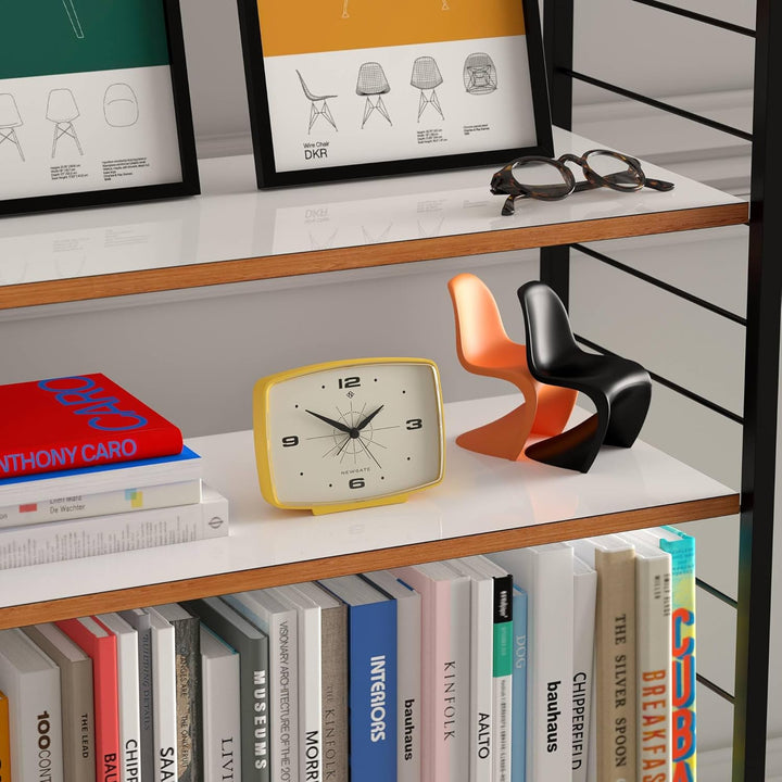 NEWGATE® Brooklyn Wecker | Rechteckiges Retro-Design | Zitrusgelb | Ideal für Nachttisch, Schreibtis