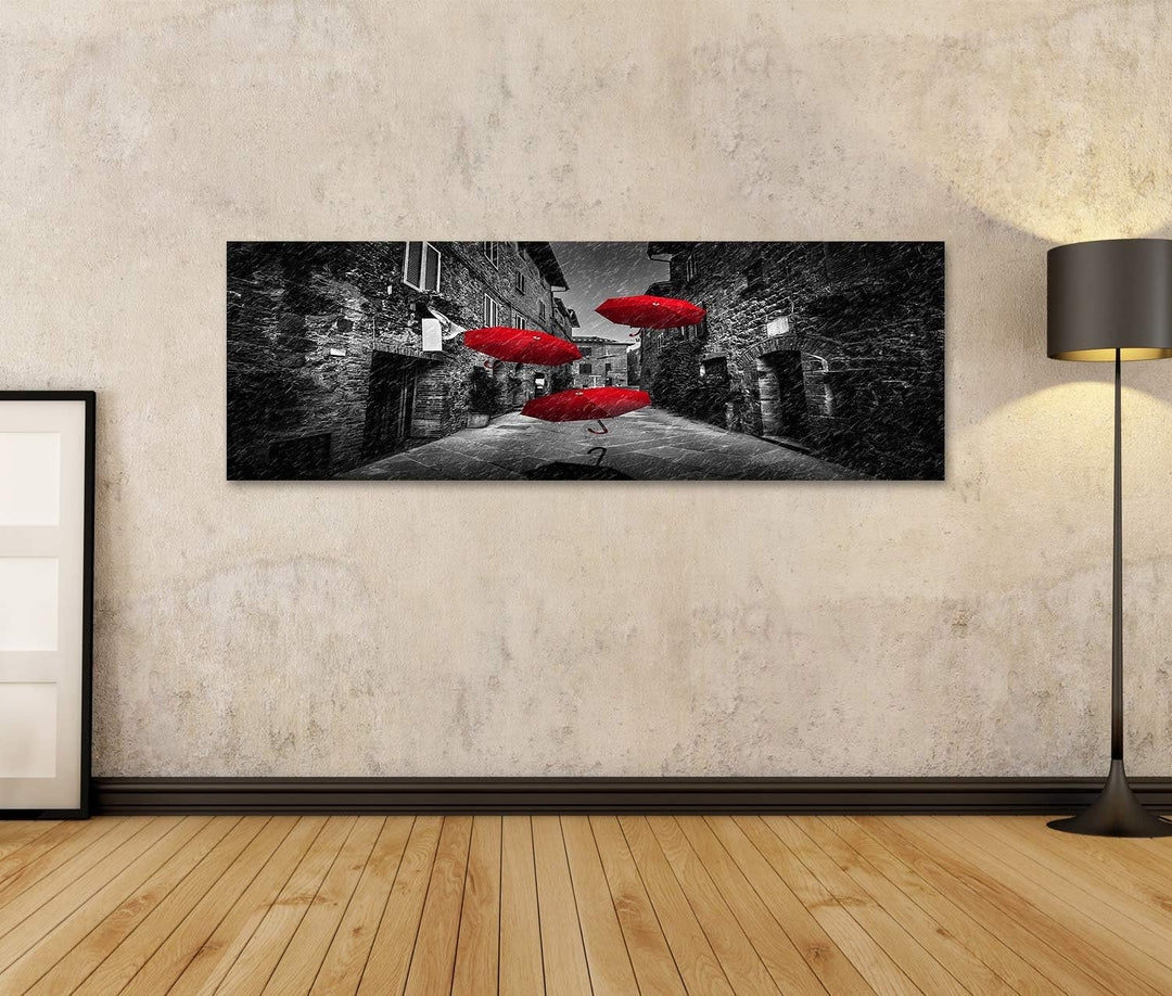 islandburner Bild auf Leinwand Regenschirme Wind Dunkle Strasse Alte Italienische Stadt Toskana Bild