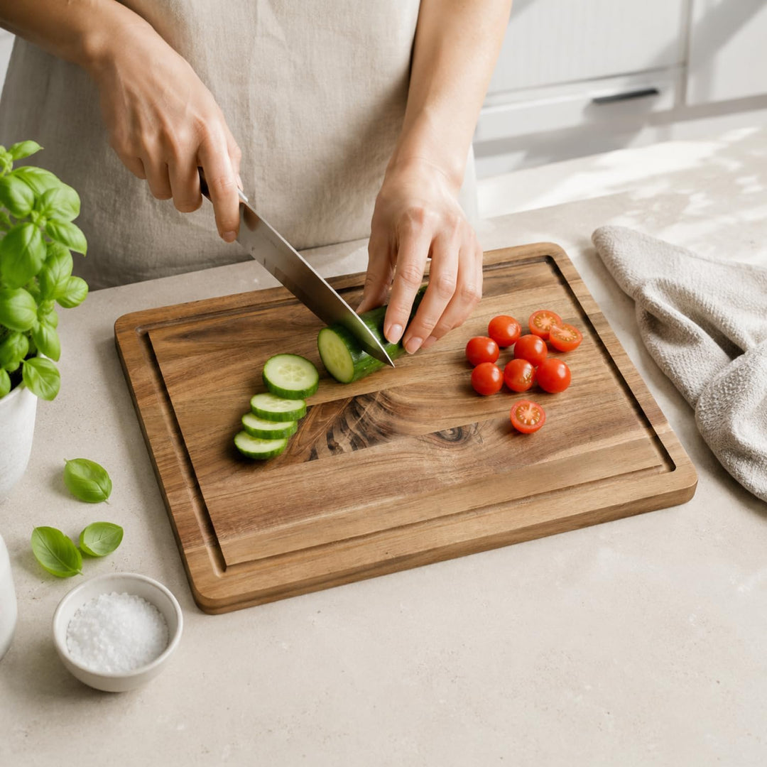 com-four® 37 x Schneidebrett aus Akazienholz 25 cm, Küchenbrett | lebensmittelechte Holzplatte - Ser