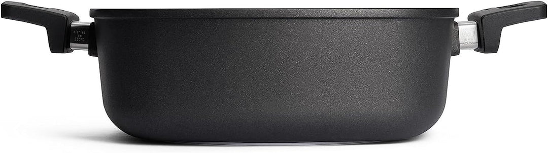 Woll Nowo Titanium Kasserolle viereckig mit Deckel, 28 x 28 cm, 10 cm hoch, 6.0 Liter, mit 2 Seiteng