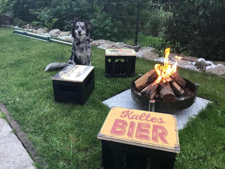 Bierkastensitz, Outdoor Hocker, Vintage Sitzauflage aus Holz für Getränkekisten mit Kaltes Bier als