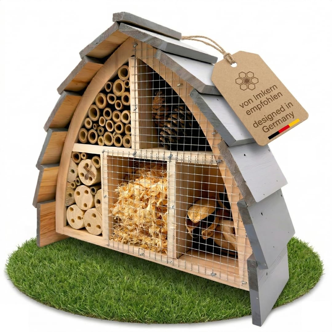 Insektenhotel wetterfest aus Holz – Bienenhotel mit Vogelschutz für Wildbienen &amp; Schmetterlinge – In