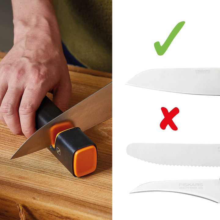 Fiskars Messerschärfer für scharfe Messerklingen aus Stahl, Keramikschleifstein, Edge, Roll-Sharp, S