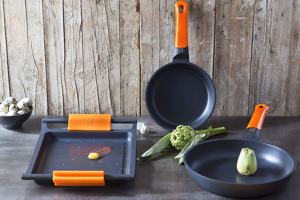 BRA Efficient Orange Pan 28 cm, Aluminiumdruckguss mit Platinum Plus Antihaft, flach, geeignet für a
