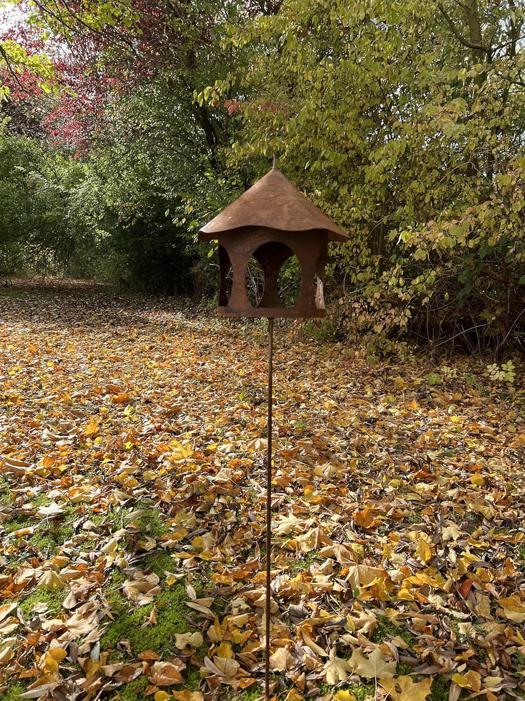 ecosoul Vogelhaus Futterstelle rund zum Stecken mit Stab Metall Rost Deko Kerzenhalter Stecker Stab