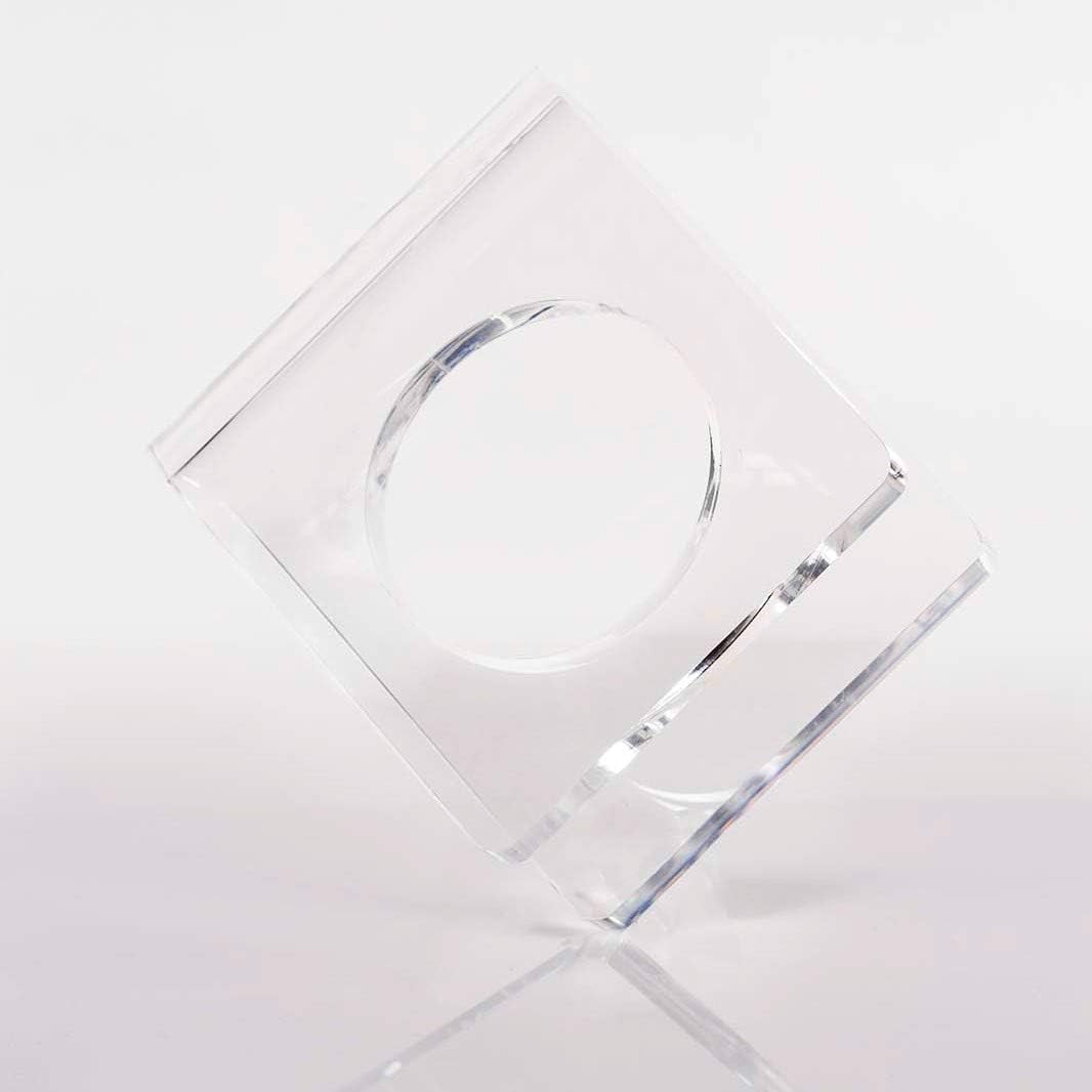 CAYB Design Ballhalter aus hochwertigem Acrylglas für Fussball, Basketball, Volleyball, Handball | S
