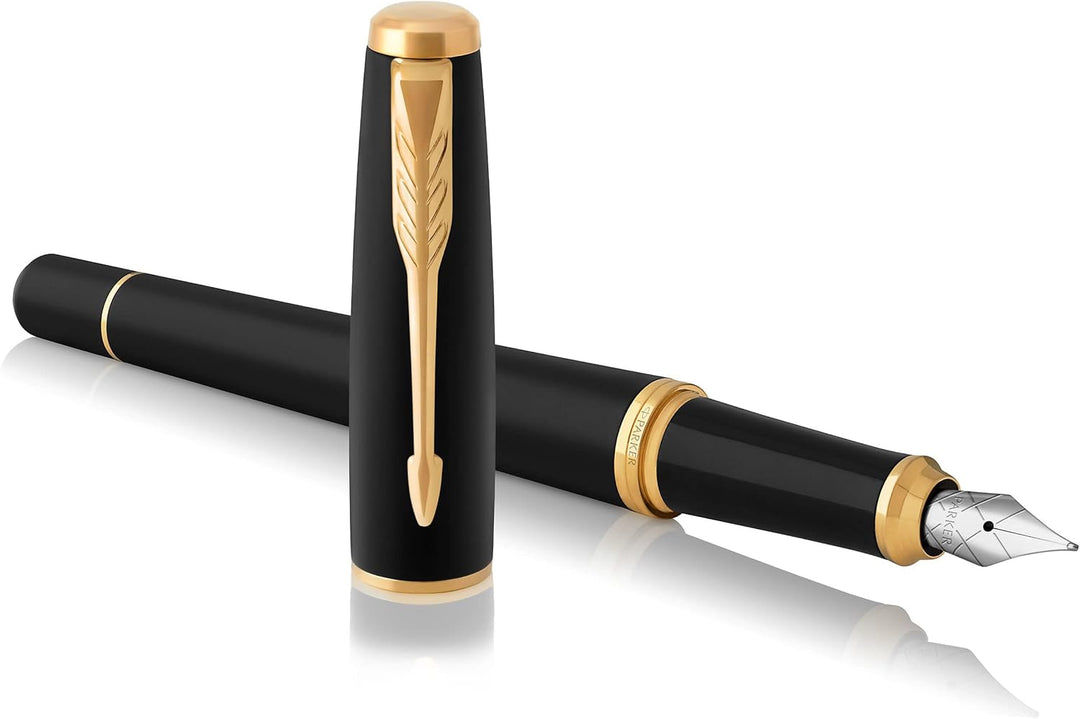 Parker Urban Füller | Muted Black mit Goldzierteilen | Füllfederhalter mit feiner Feder und blauer T