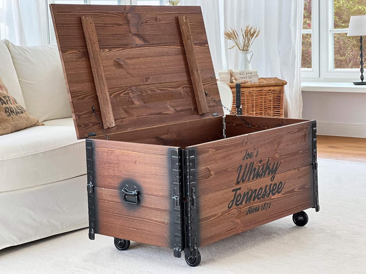 Uncle Joe´s Couchtisch XL Whisky Truhentisch Truhe im Vintage Shabby chic Style aus Massiv-Holz in b