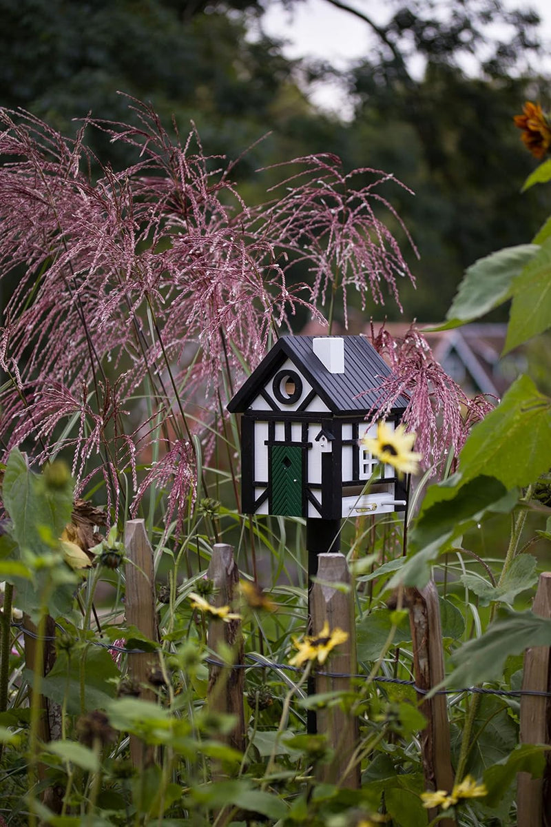 Wildlife Garden WG109 Multiholk Fachwerkhaus - Der Kombinierte Vogelfutterhaus und Nistkasten/Vogelh