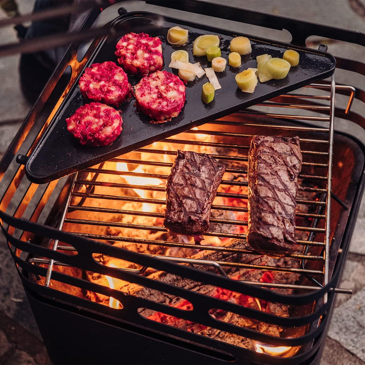 höfats - CUBE Grillrost - verwandelt CUBE Feuerkorb in einen Grill - höhenverstellbar zur Regulierun