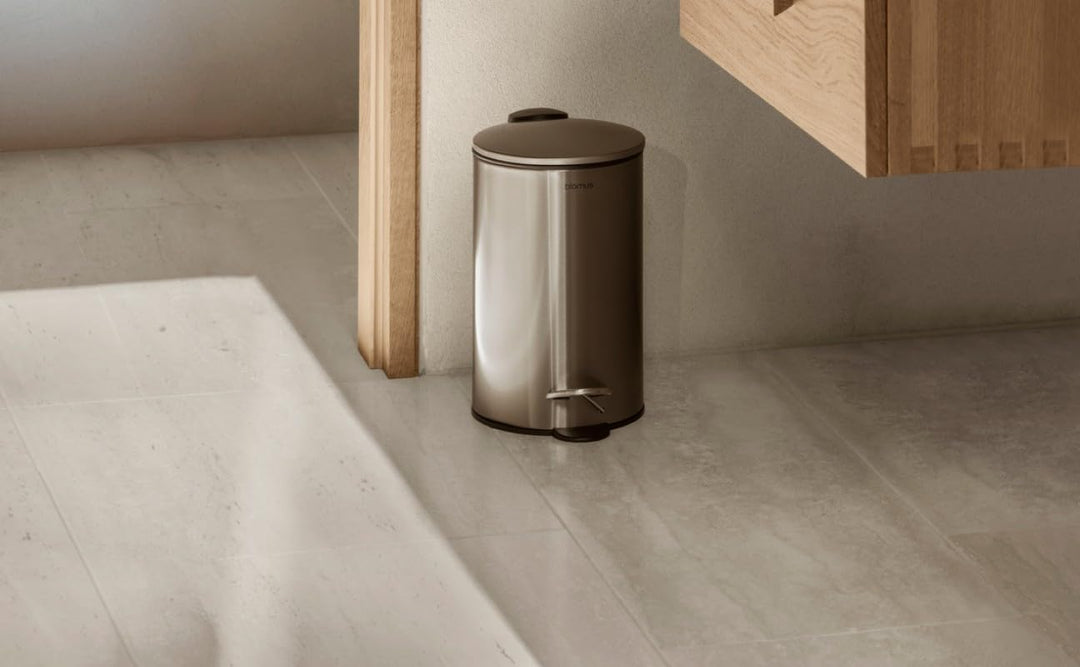 Blomus Treteimer -TUBO- | Stahl/Kunststoff | Burned Metal | 3 Liter | H 24 cm x B 16 cm x T 16 cm, B