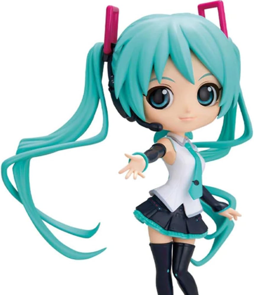 BANPRESTO BP18911 Figur Q Posket Hatsune Miku V4X Style (Grün.A) 14 cm, Mehrfarbig