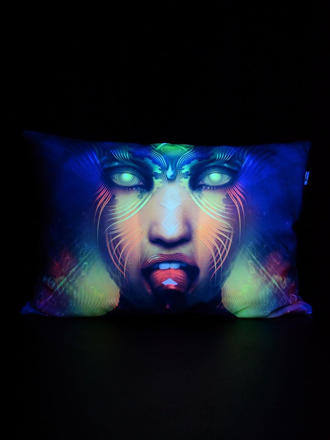 PSYWORK Schwarzlicht Kissen Neon Vermilion, 70x90cm