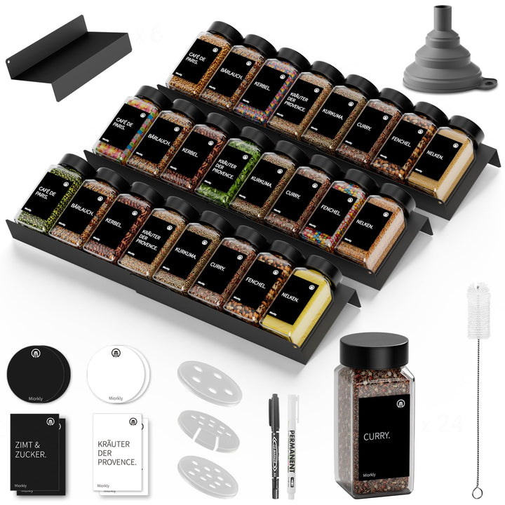 Miorkly Gewürzgläser mit Gewürzregal - 24 Eckige Gewürzdosen mit Etiketten (120ml) &amp; 6pcs Metall-Gew