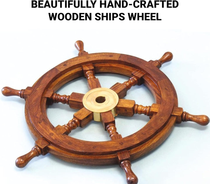 Traditionelle Schiffs 6-Speichen Rad aus Holz mit Messingmittelteil