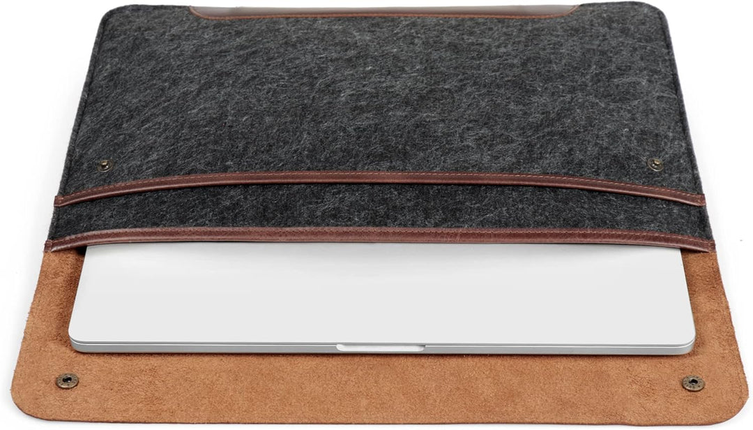 MegaGear MacBook-Tasche aus echtem Leder und Fleece, Laptop-Hülle für MacBook Pro und MacBook Air Hü