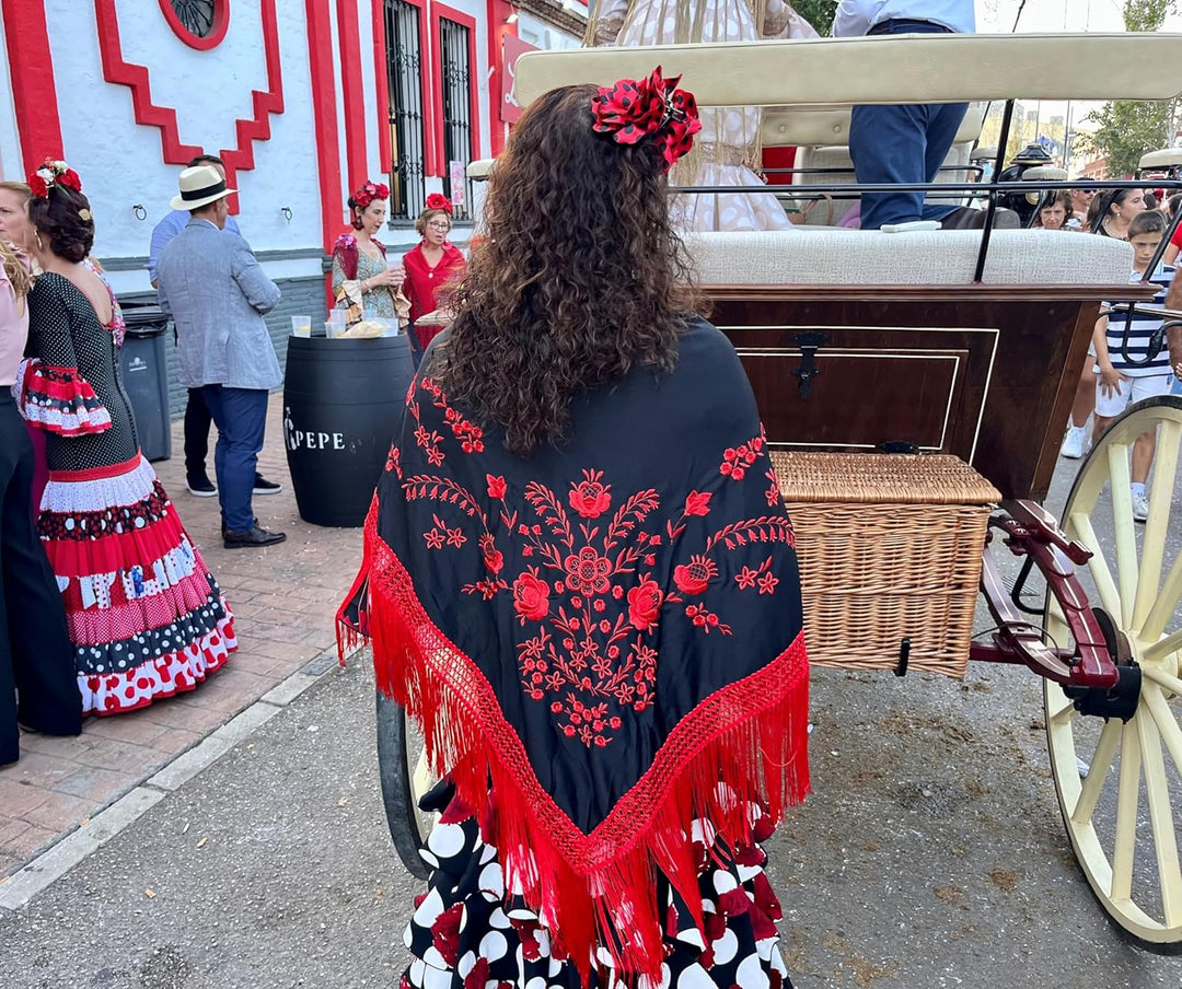 La Senorita Spanischer Manton Tuch Schal bestickt. Flamenco-Tücher für das Fair-, Sevillana- oder Fl