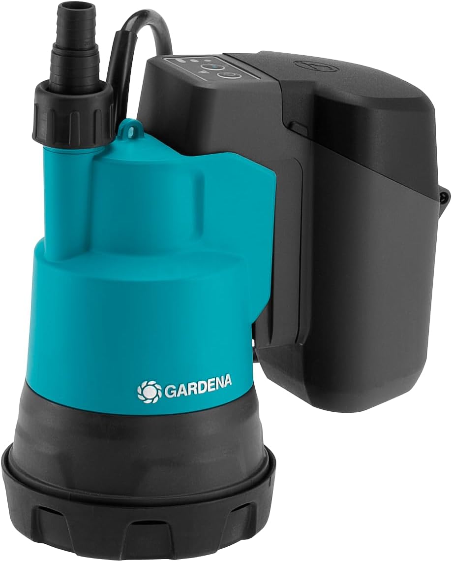 Gardena Akku-Klarwasser-Tauchpumpe 2000/2 18V P4A ohne Akku: Flachsaugende Akku-Tauchpumpe, integrie