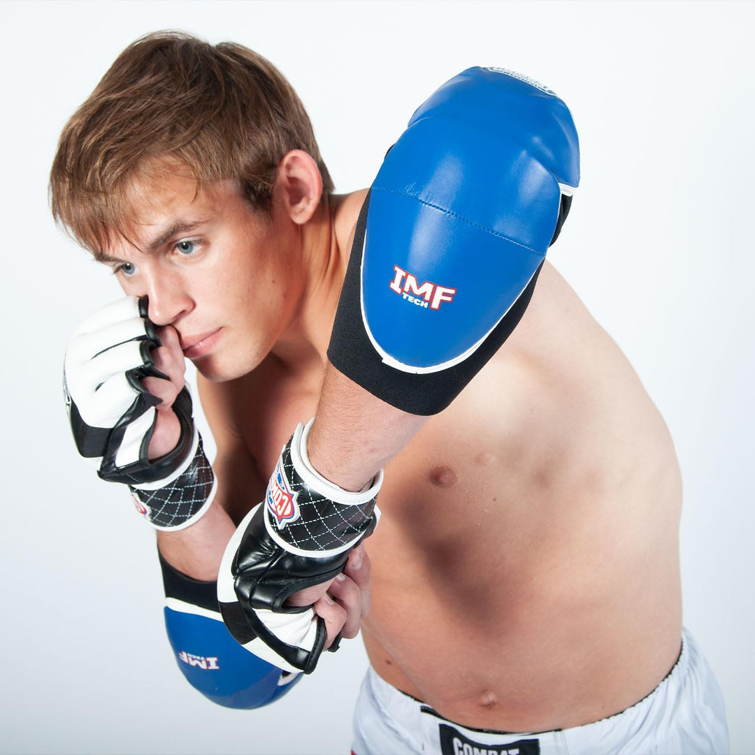 Combat Sports MMA Advanced Imf Tech Striking Ellenbogenschützer, Blau / Schwarz, Grösse L