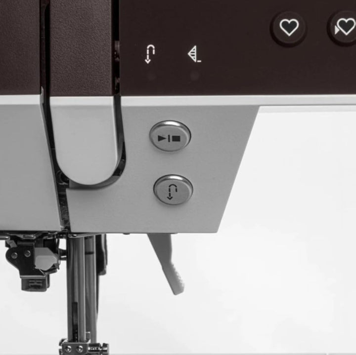 Pfaff Creative Ambition 640