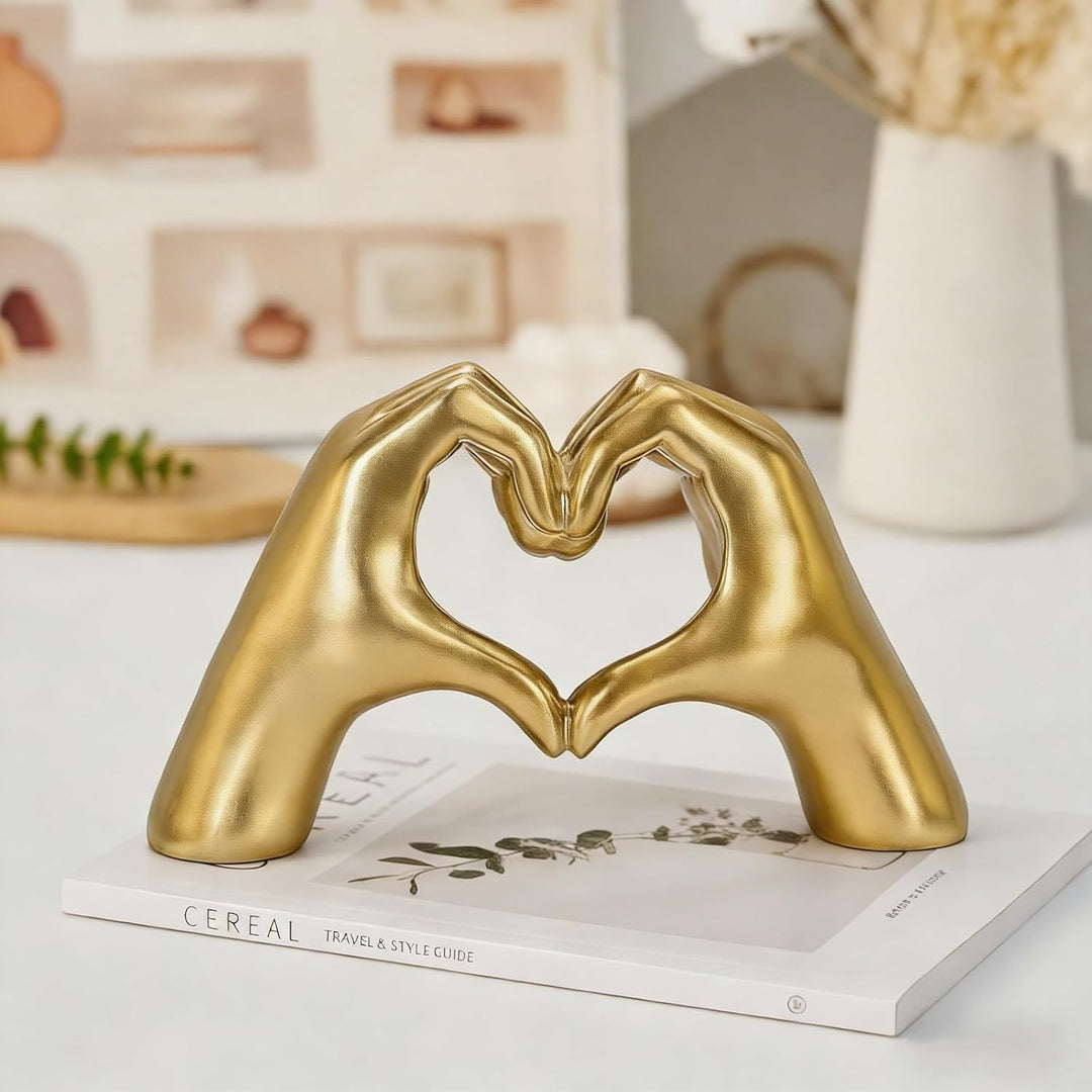 MOYI Gold Dekor für Wohnzimmer Schlafzimmer Bücherregal Kaffeetisch, Herz Hände Statue Regal Dekor,Ä