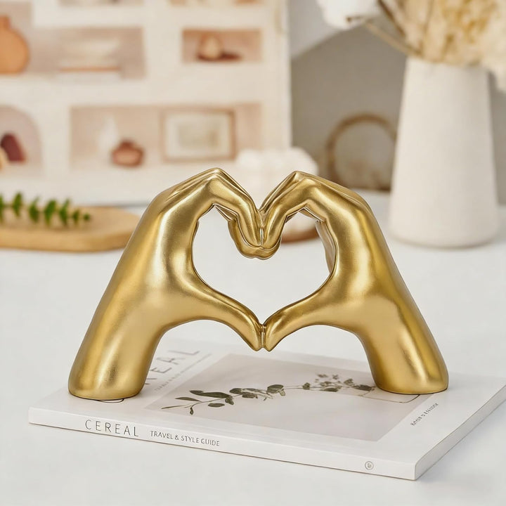 MOYI Gold Dekor für Wohnzimmer Schlafzimmer Bücherregal Kaffeetisch, Herz Hände Statue Regal Dekor,Ä