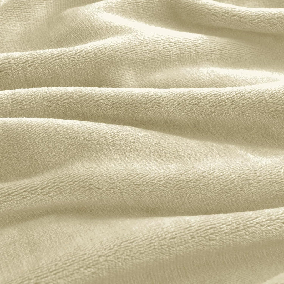 WAVVE Kuscheldecke Beige Flauschig Fleecedecke - Sofadecke 230x270 cm Wohndecke Couchdecke, Beige De