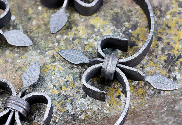 Schmiedeeisen Ornament, Zierelement für Fenstergitter, Geländer, Zaun, Gartentür usw.