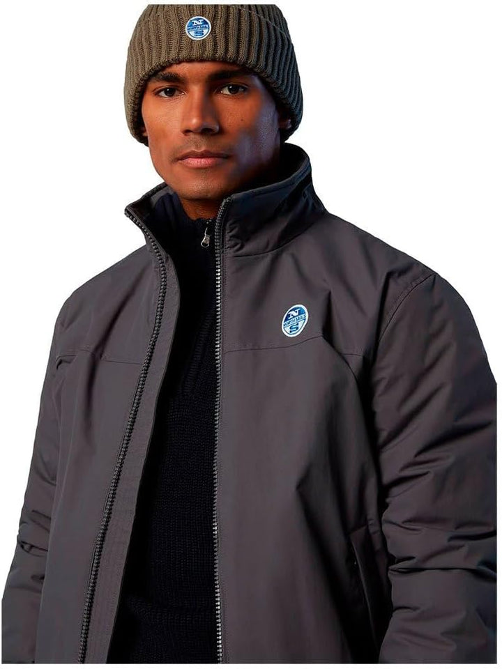 NORTH SAILS Sailor Herren-Jacke aus recyceltem Nylon – schmale Passform und Befestigung mit Reissver