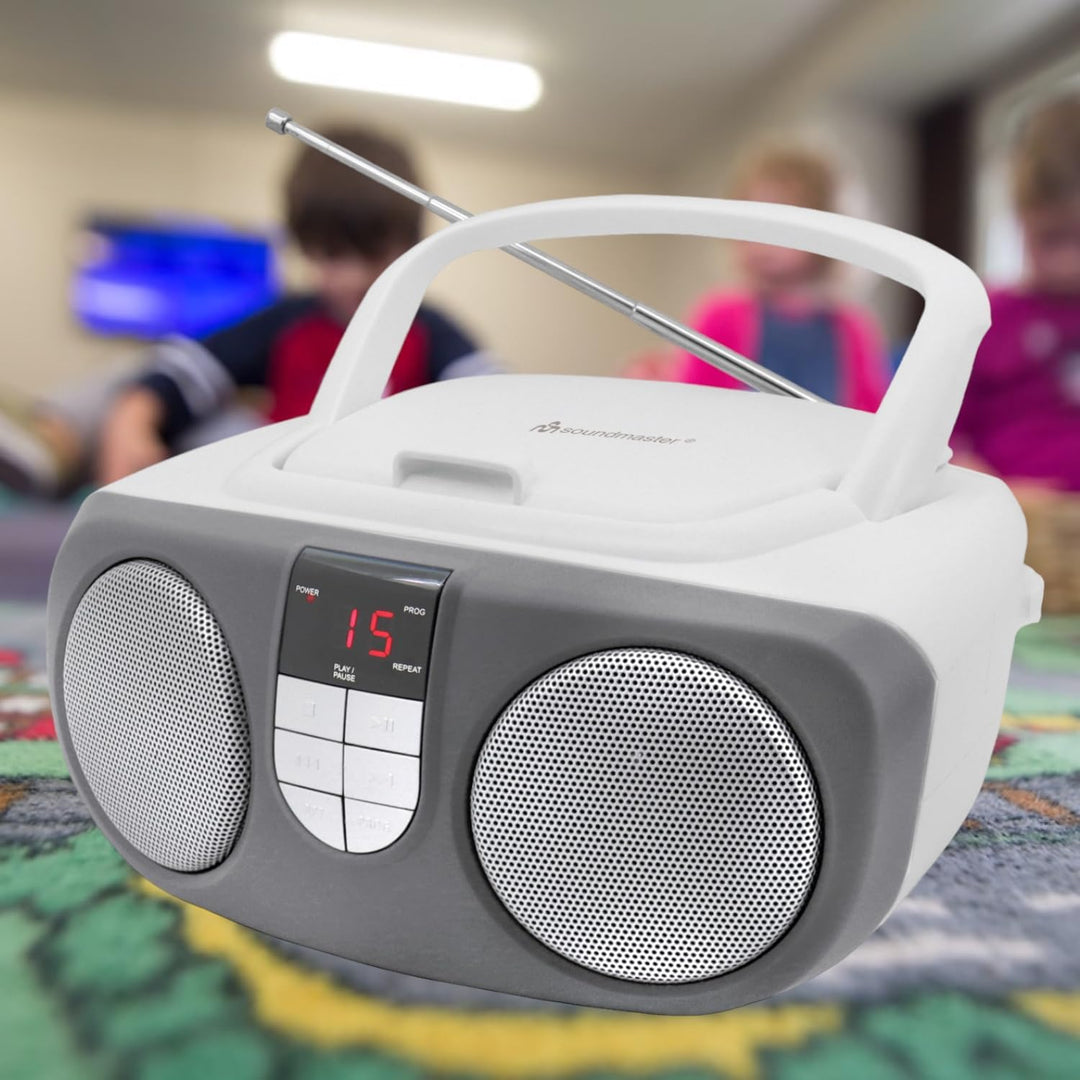 Soundmaster SCD1400 Radio tragbarer CD Player Radio AUX-IN Kinderradio Boombox, Farbe:weiss