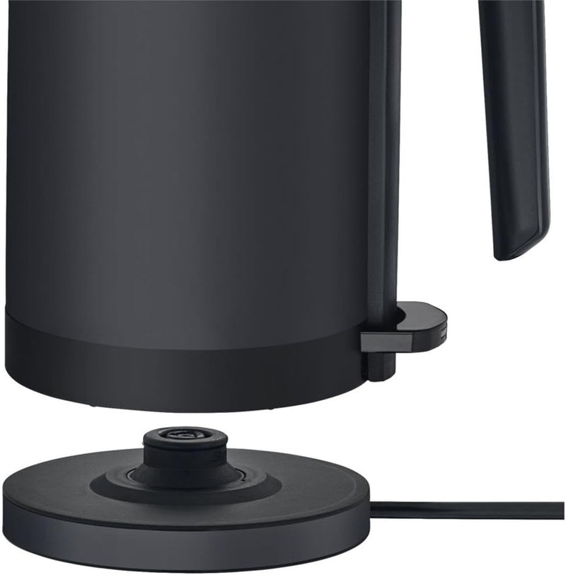 WMF KÜCHENminis Wasserkocher 0,8 Liter, Deep Black Design, 1.800 Watt, Verdecktes Heizelement aus Ed