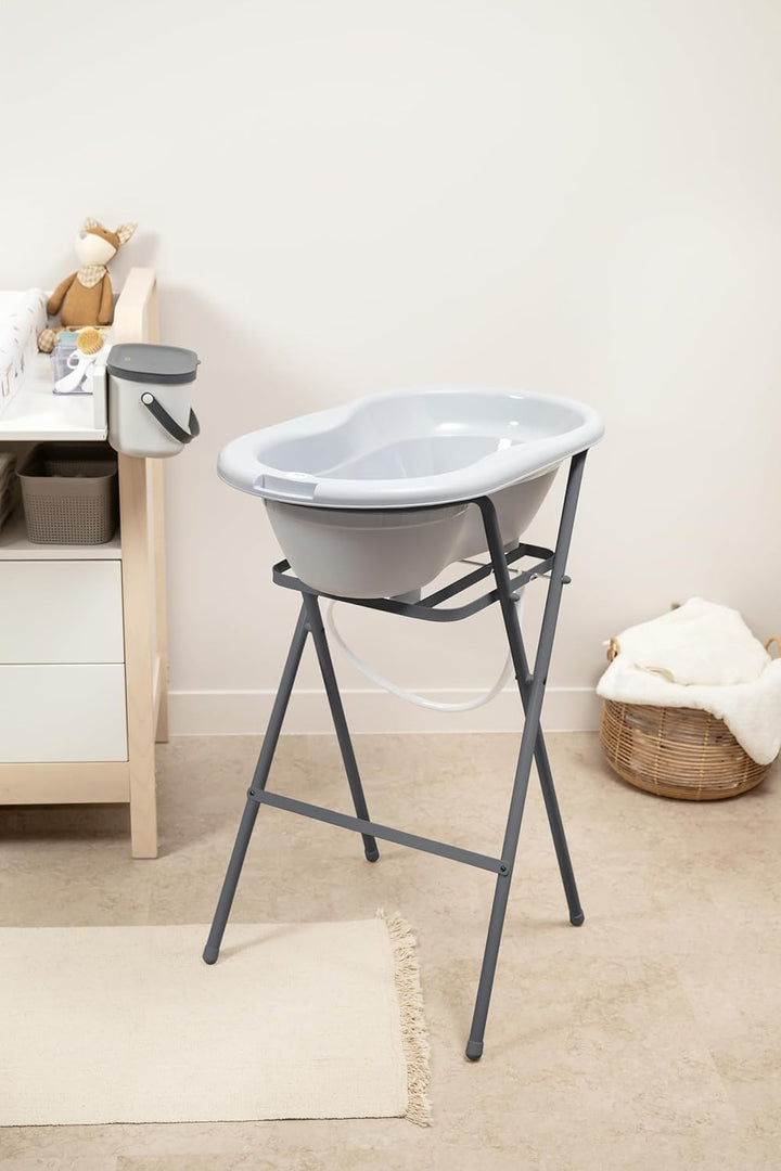 Rotho Babydesign TOP Badewannenständer für Babys,zusammenklappbar, leicht zu verstauen, ideal für Ne